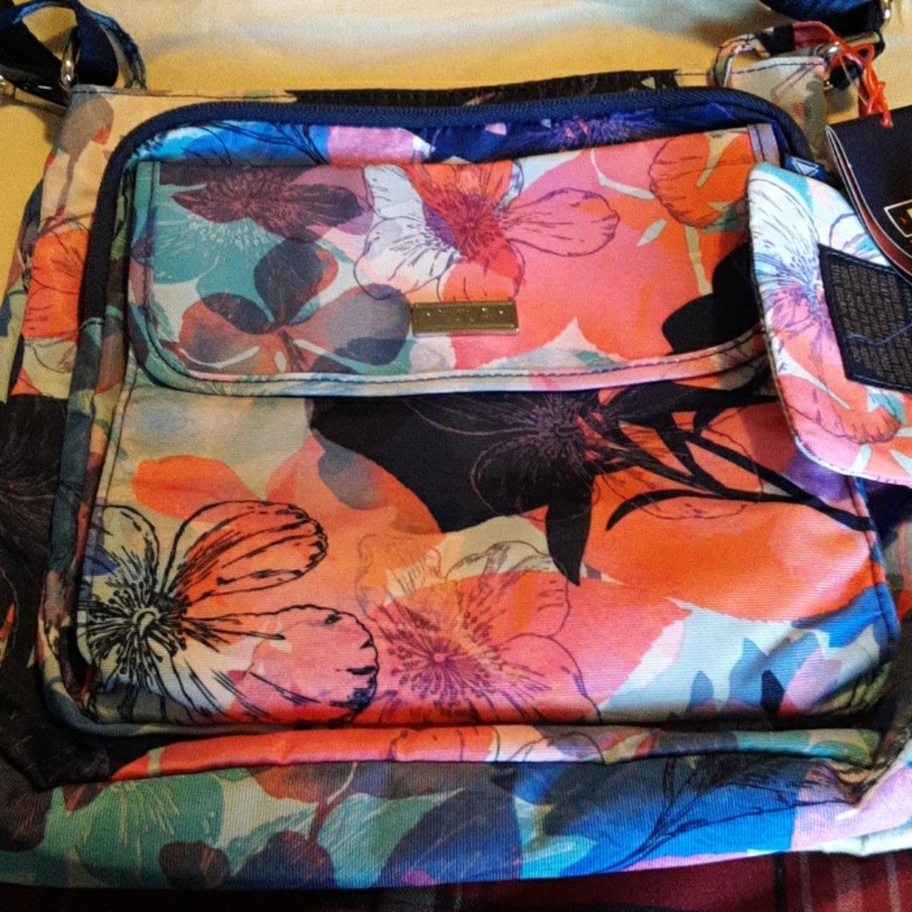 Travel crossbody